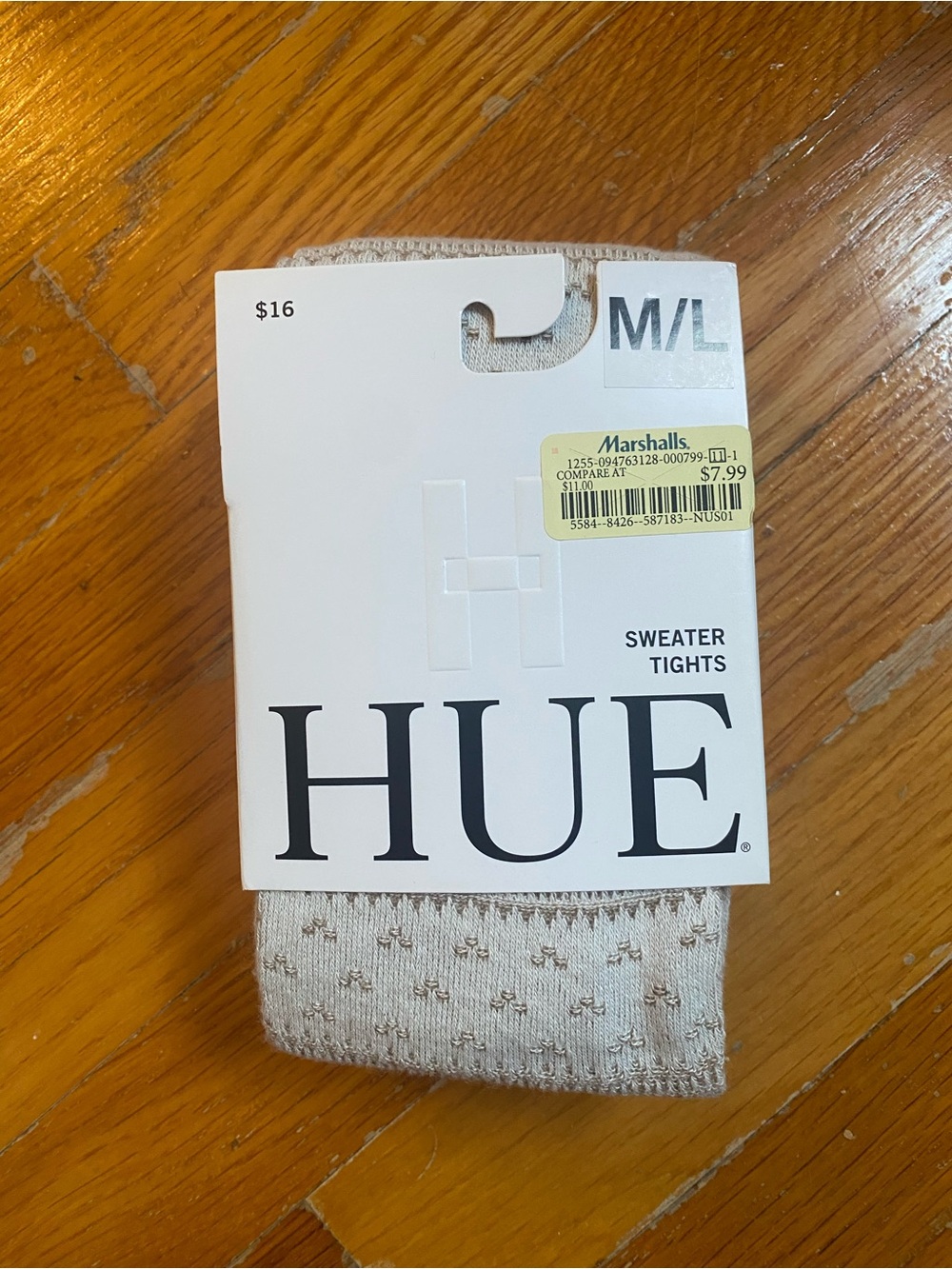 NWT HUE Sweater Tights in Cream with Dots Sz M/L